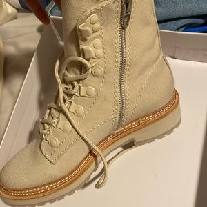 Dolce Vita color sandstone boots size 6 women